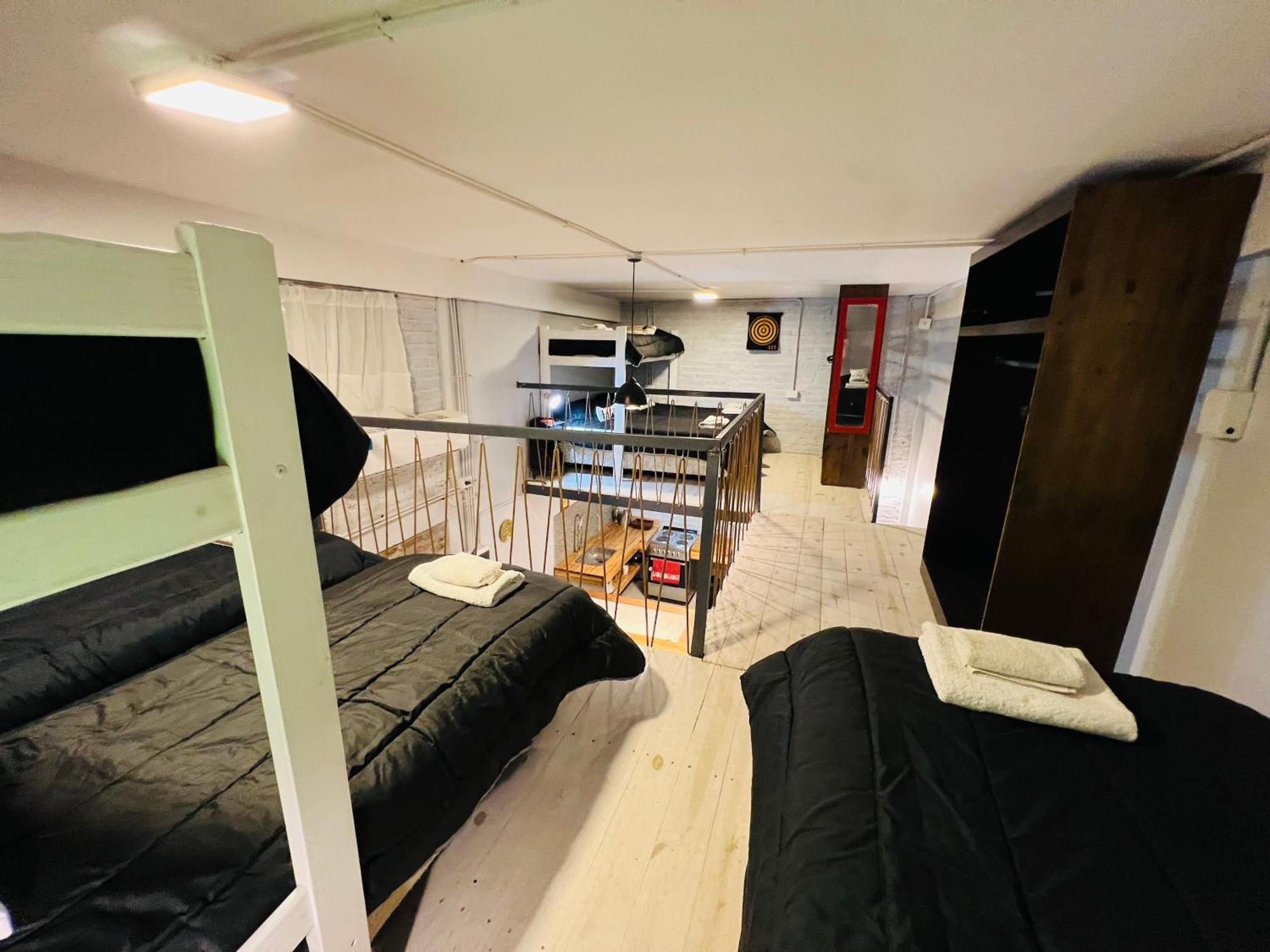 Monica'S Apartments カニング エクステリア 写真